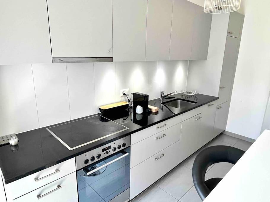 Ch Apartment Lausanne Gare Bagian luar foto